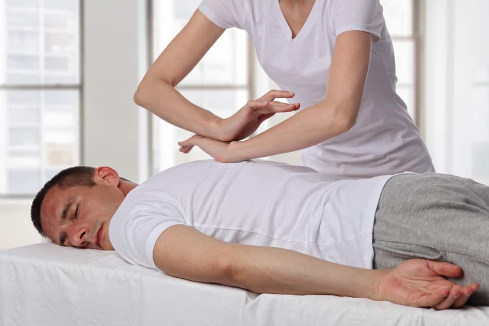 How does chiropractic compare to body massage?